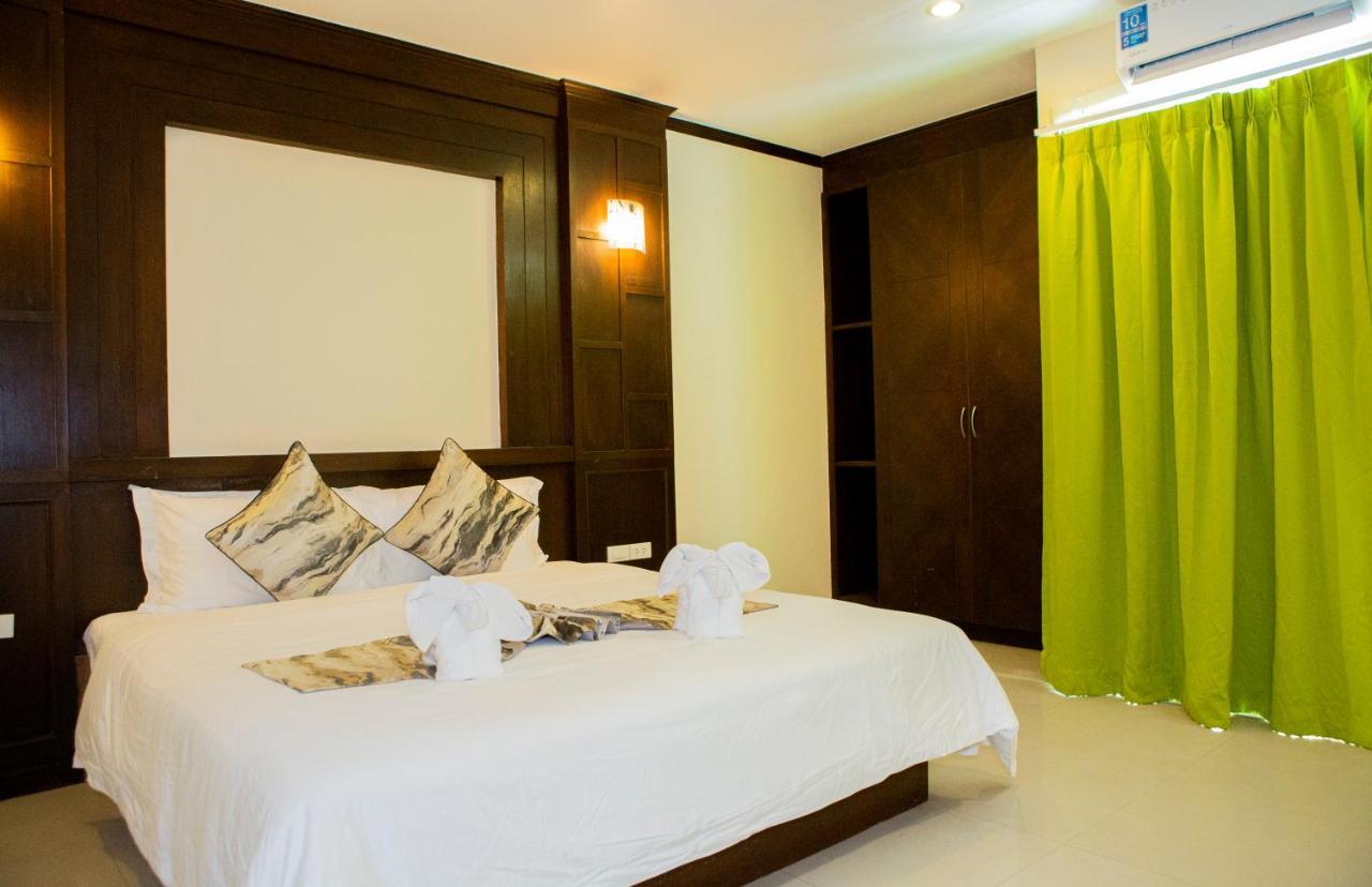 Blue Skyline Hotel Patong Exterior photo