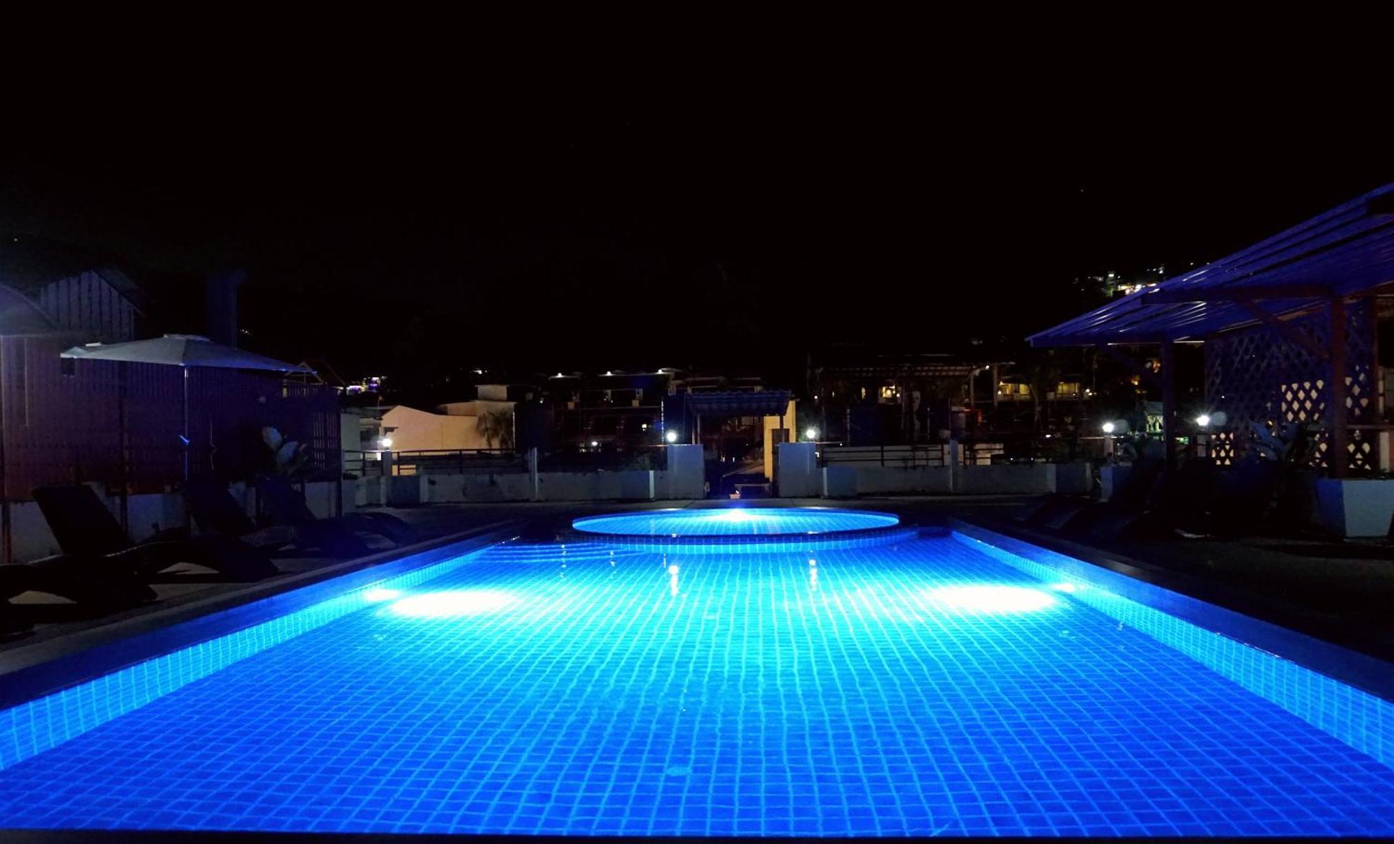 Blue Skyline Hotel Patong Exterior photo